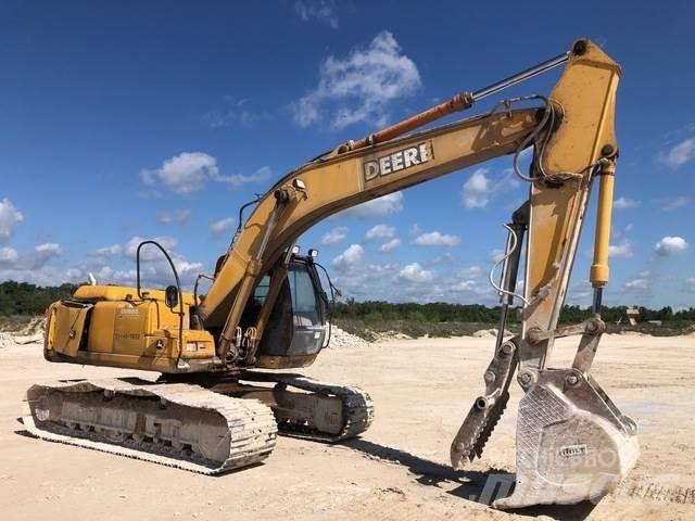 John Deere 200 حفارات زحافة