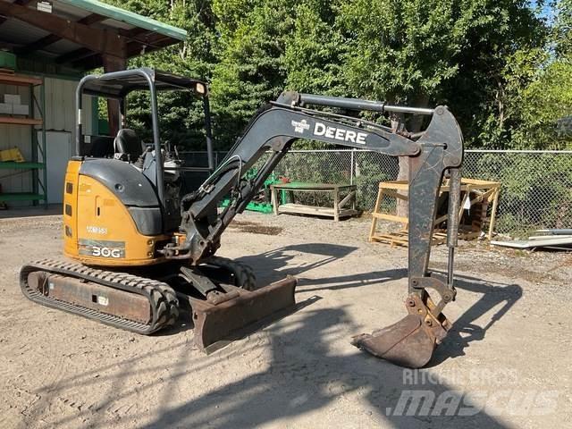 John Deere 30G حفارات زحافة