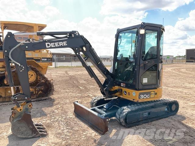 John Deere 30G حفارات زحافة