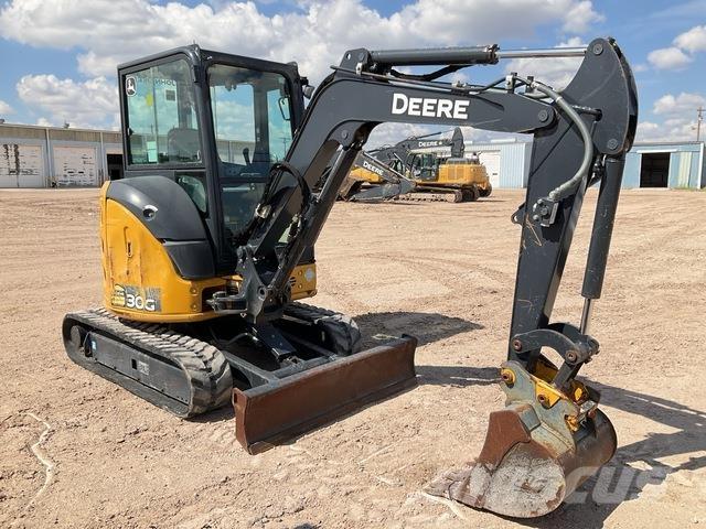 John Deere 30G حفارات زحافة