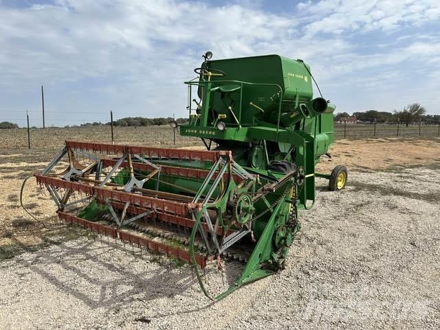 John Deere 40 حصادات