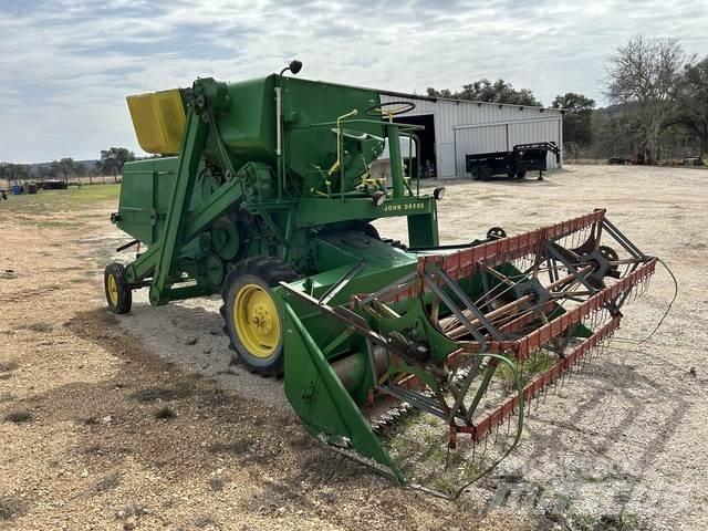 John Deere 40 حصادات