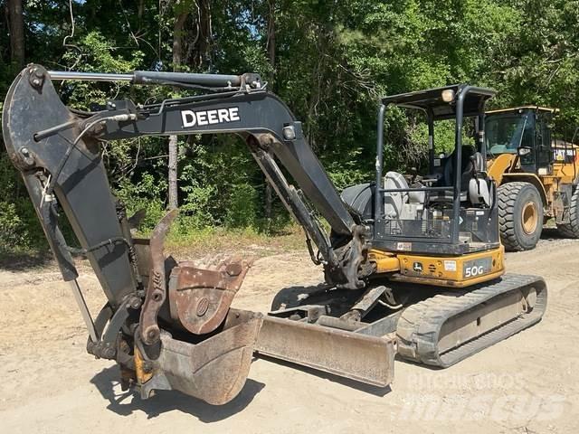John Deere 50G حفارات زحافة