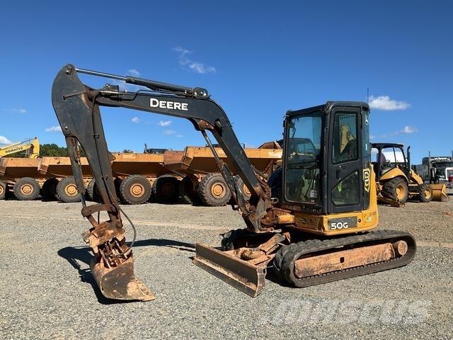 John Deere 50G حفارات زحافة