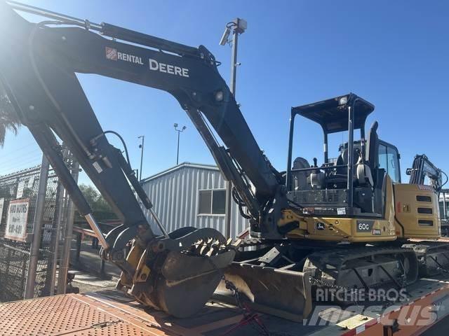 John Deere 60G حفارات زحافة
