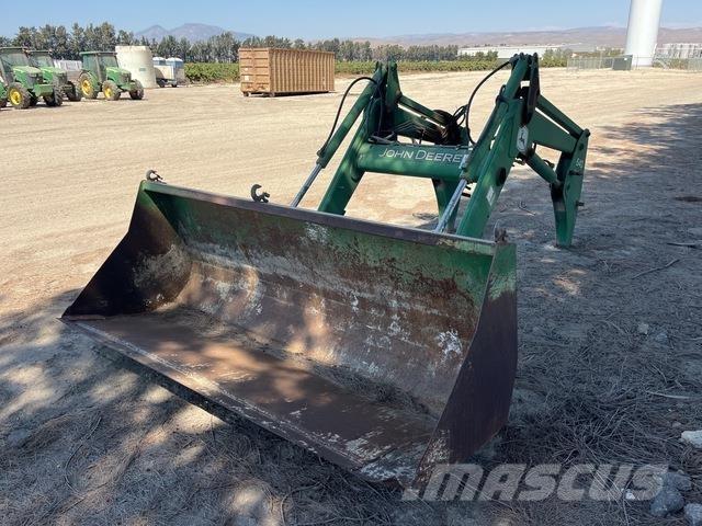 John Deere 640 أخرى