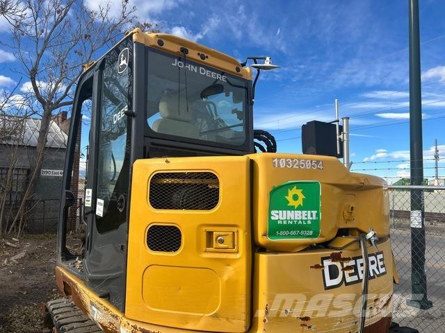 John Deere 75G حفارات زحافة