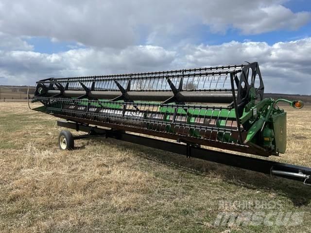 John Deere 925 رؤوس الحصادات الدراسات