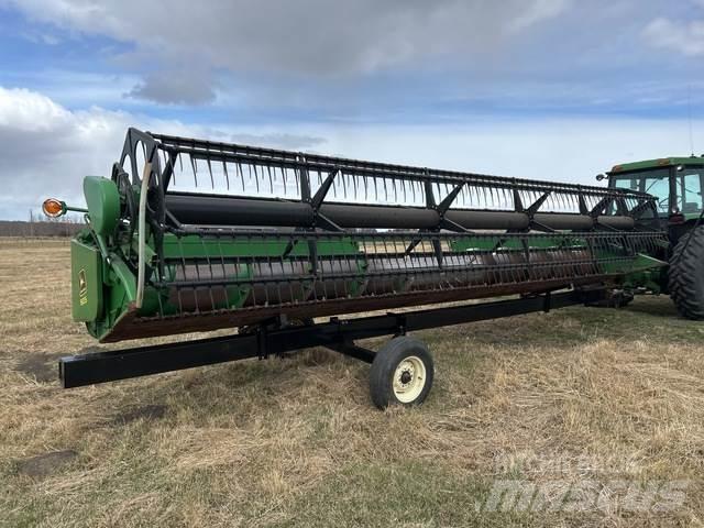 John Deere 925 رؤوس الحصادات الدراسات