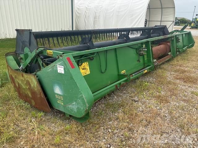 John Deere 925 رؤوس الحصادات الدراسات
