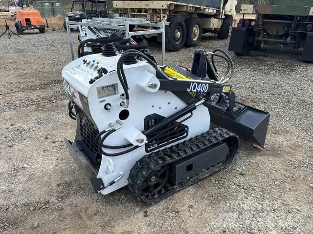 JQ Power JQ400 لوادر انزلاقية التوجيه
