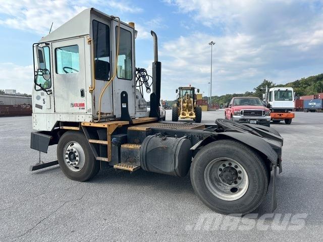 Kalmar  جرارات صالات المطارات