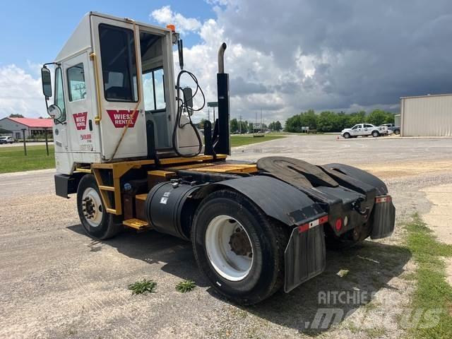 Kalmar Ottawa جرارات صالات المطارات