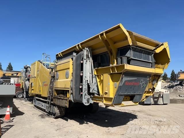 Keestrack R6 e جراشات
