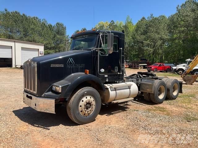 Kenworth  وحدات الجر