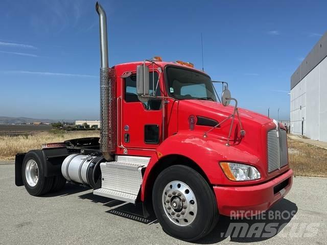 Kenworth  وحدات الجر