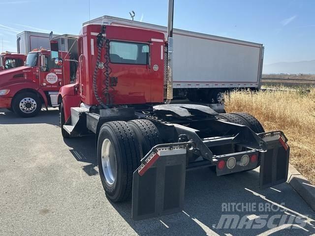 Kenworth  وحدات الجر