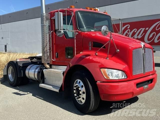 Kenworth  وحدات الجر