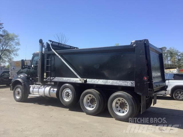 Kenworth  شاحنات قلابة