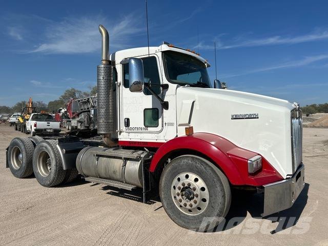 Kenworth  وحدات الجر