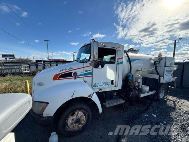 Kenworth  شاحنات مزدوجة / خلخلة