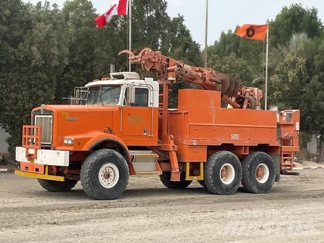 Kenworth C500 شاحنات المعدات  المحمولة لحفر الآبار