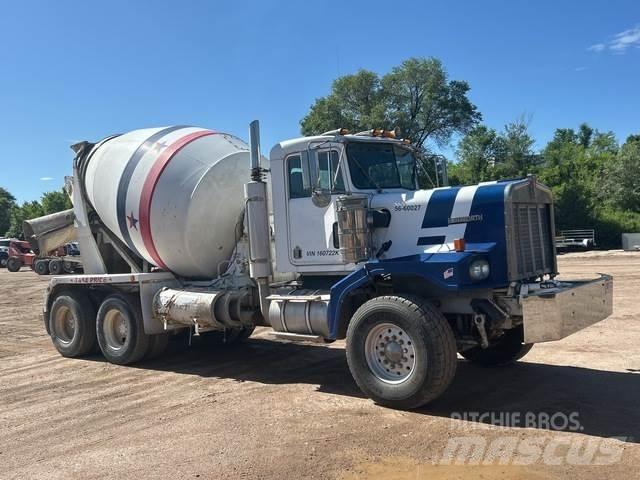 Kenworth C500 شاحنات أخرى