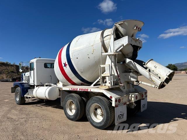 Kenworth C500 شاحنات أخرى