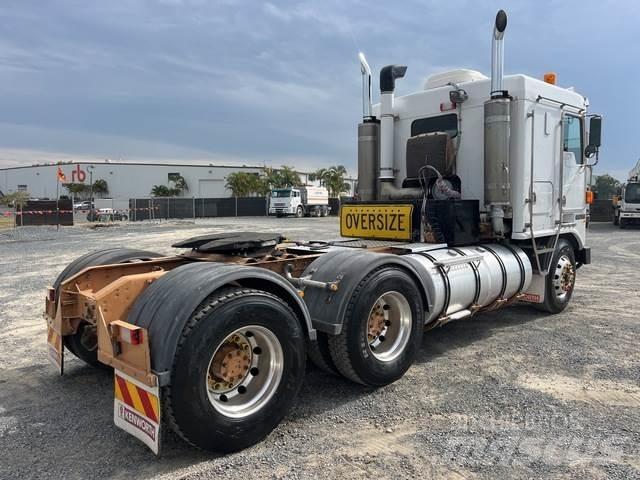 Kenworth K104 وحدات الجر