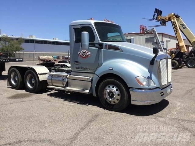 Kenworth T-680 وحدات الجر