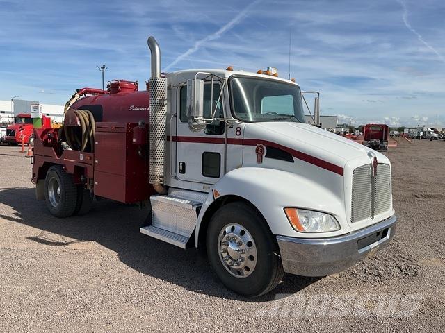 Kenworth T270 شاحنات مزدوجة / خلخلة