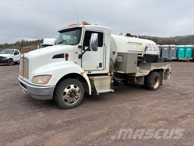 Kenworth T270 شاحنات مزدوجة / خلخلة