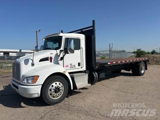 Kenworth T3 شاحنات مسطحة/مفصلية الجوانب