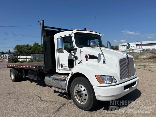 Kenworth T3 شاحنات مسطحة/مفصلية الجوانب