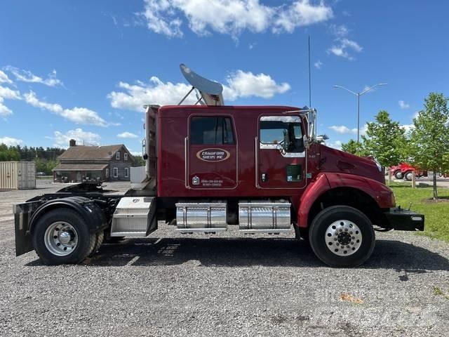 Kenworth T300 وحدات الجر