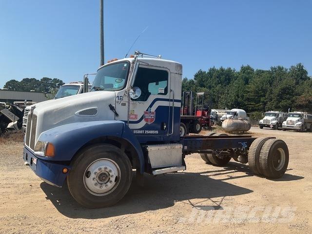 Kenworth T300 كابينة والداخلية