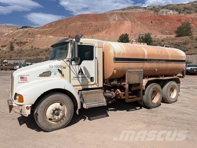 Kenworth T300 صهاريج مياه