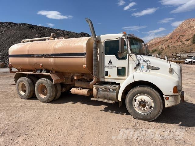 Kenworth T300 صهاريج مياه