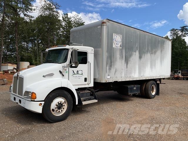 Kenworth T300 شاحنات ذات هيكل صندوقي