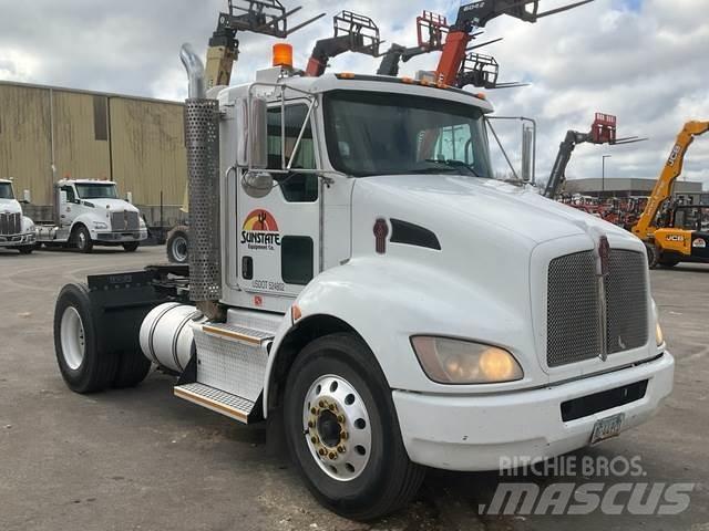 Kenworth T370 وحدات الجر