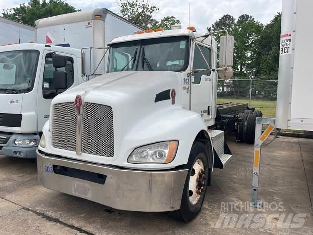 Kenworth T370 شاحنات ذات هيكل صندوقي