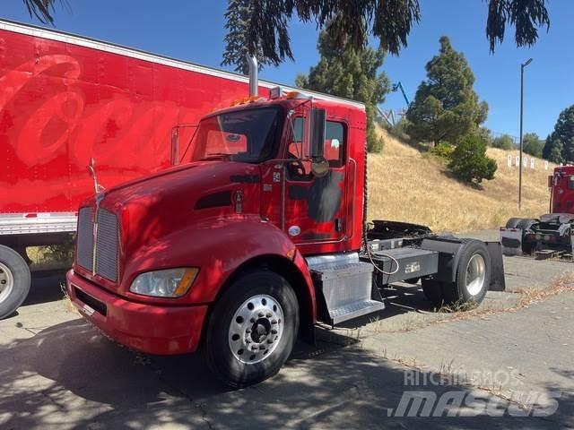 Kenworth T370 وحدات الجر