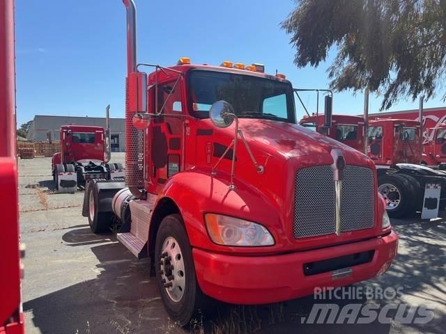 Kenworth T370 وحدات الجر