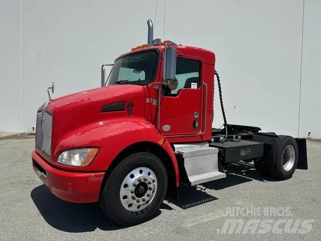 Kenworth T370 وحدات الجر