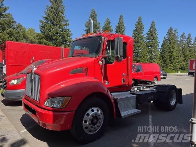 Kenworth T370 وحدات الجر