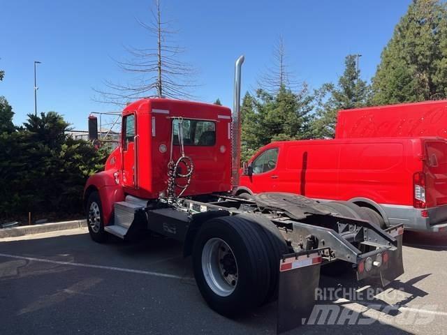 Kenworth T370 وحدات الجر
