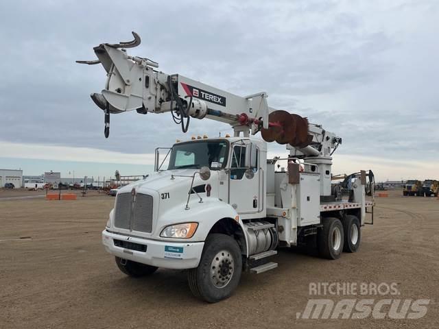 Kenworth T370 شاحنات المعدات  المحمولة لحفر الآبار
