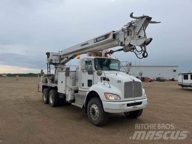 Kenworth T370 شاحنات المعدات  المحمولة لحفر الآبار