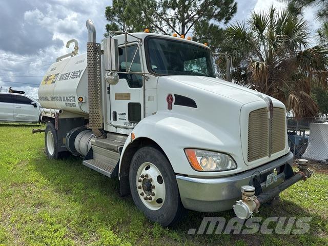 Kenworth T370 صهاريج مياه