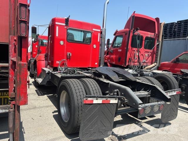 Kenworth T370 وحدات الجر